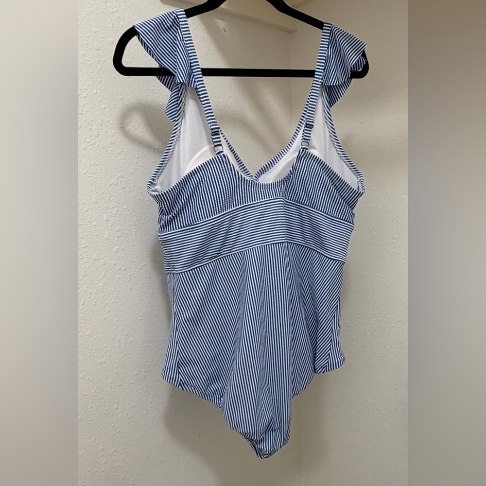 Time and Tru Blue Striped One Piece Swimsuit 1X - Picture 2 of 2
